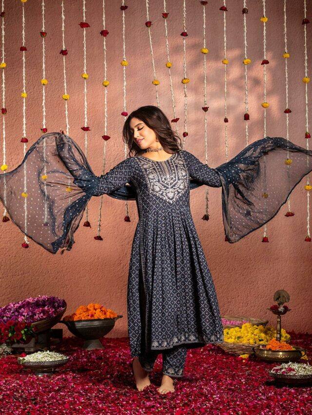 Stunning Ethnic Dress for Every Celebration main image 0