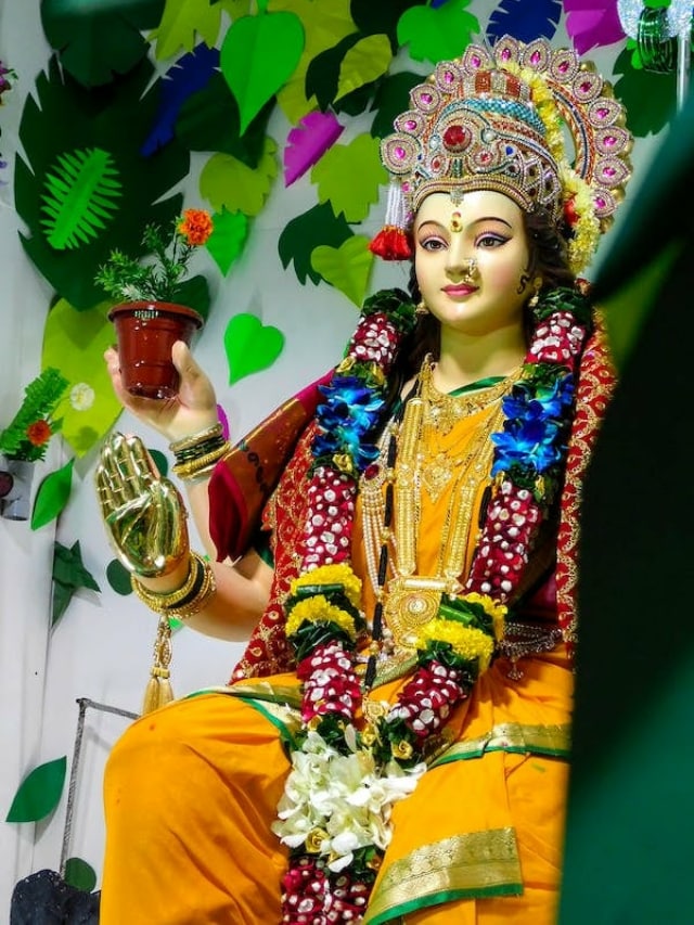Best Places To Visit For Navaratri Celebrations In India kids-birthday-party-places-near-me-birthday-pwl