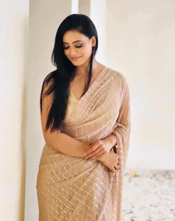 10 Shweta Tiwari's Fashion Moments You Can't Miss