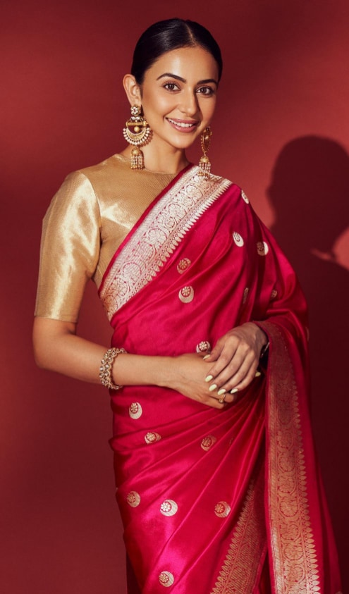 Sushmita Sen, Aishwarya Rai sarees that are perfect for a day look |  Lifestyle News, Times Now