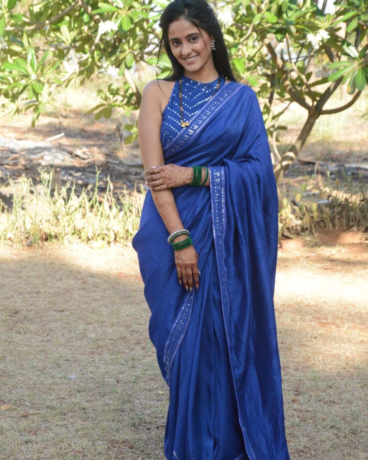 10 Celeb-Inspired Royal Blue Outfits For Navratri Day 4