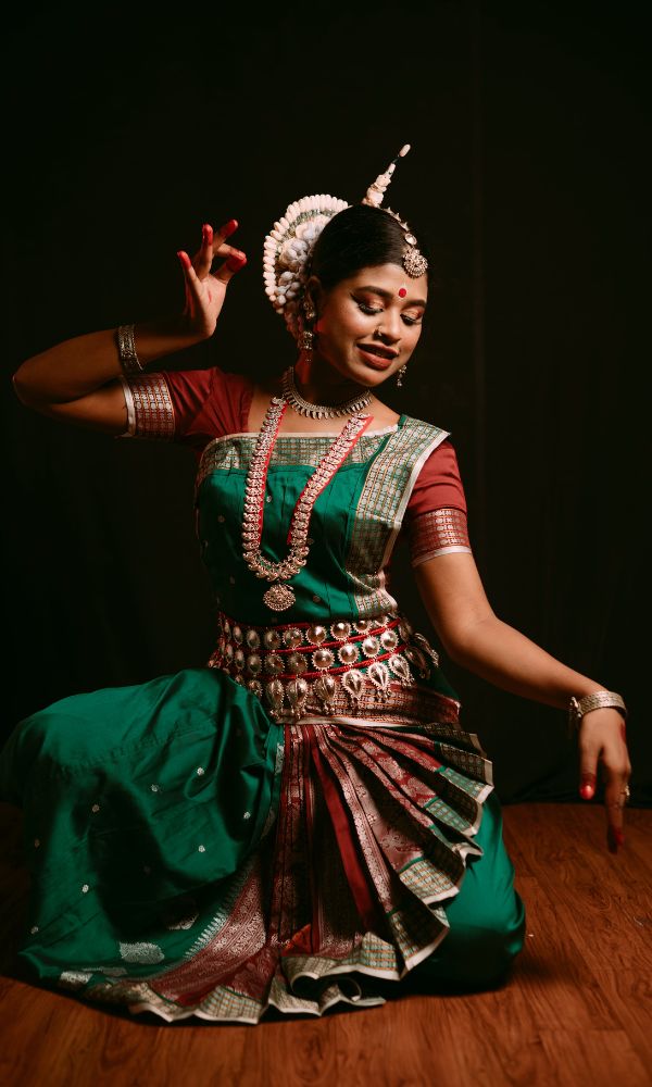 The 8 Best Indian Classical Dance Forms – Rajeswari Sainath