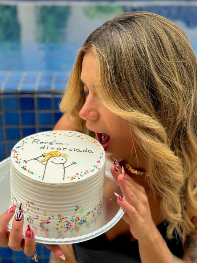 પતિથી છૂટાછેડા બાદ પત્નીએ આપી Divorce Party!