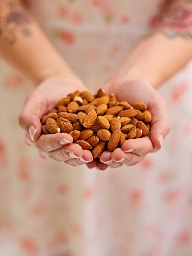 10 Superfoods For Breakfast