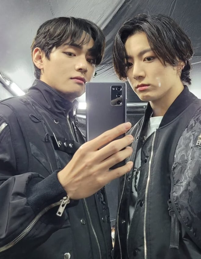 Taekook Updates - Jungkook in leather jackets: a HOT