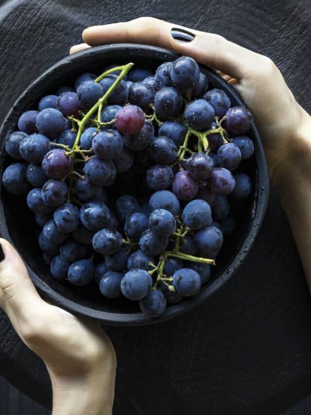 8 Benefits Of Consuming Grapes