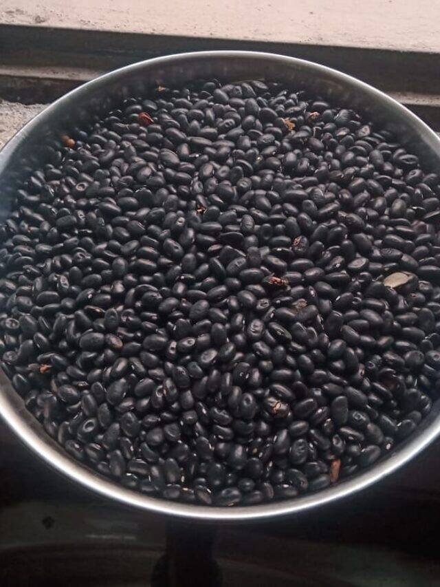 लाल नहीं ये है काला राजमा, पोषक तत्वों से है भरपूर
