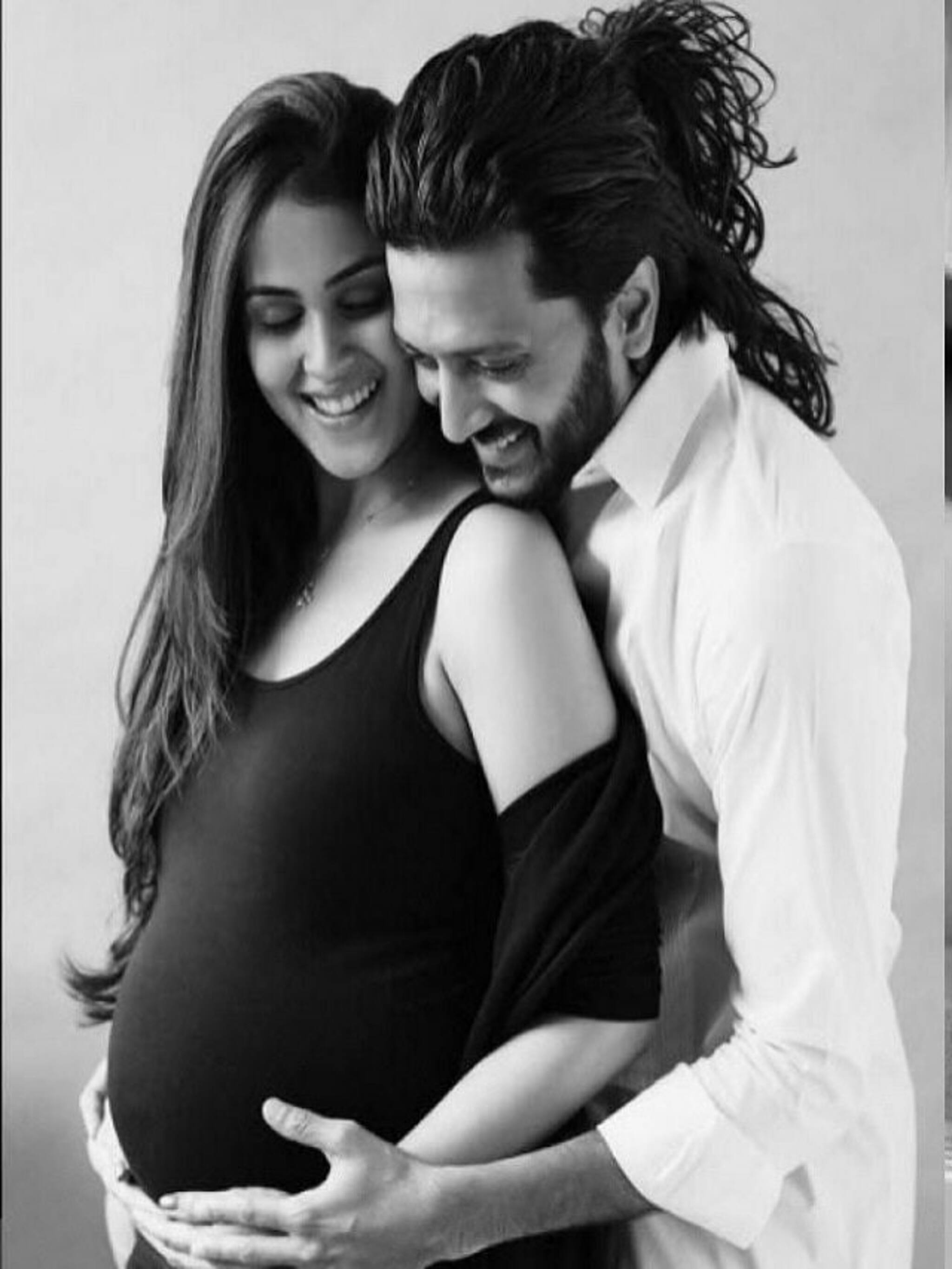 आई-बाबा होण्याचं योग्य वय काय असतं?