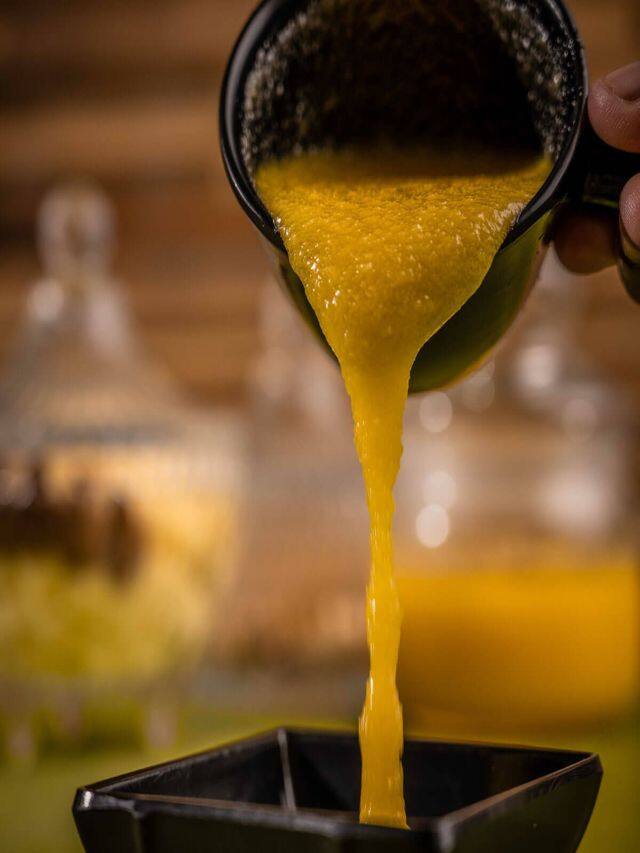 સવારમા હુંફાળા પાણીમાં ઘી નાંખીને પીવાના 5 ગજબ ફાયદા