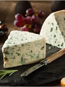 5 benefits of blue cheese