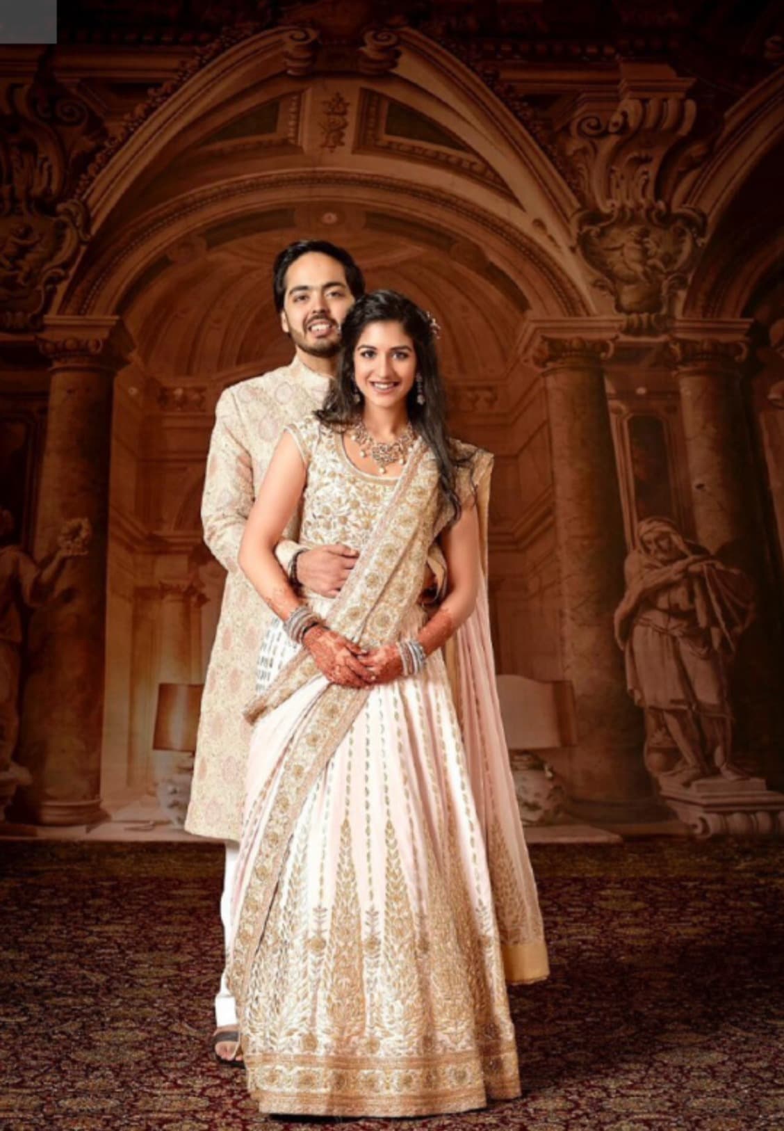 Isha Ambani wedding: All the wedding looks from engagement to reception |  The Times of India