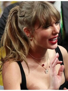 Taylor Swift at Super Bowl 2024: In Pics