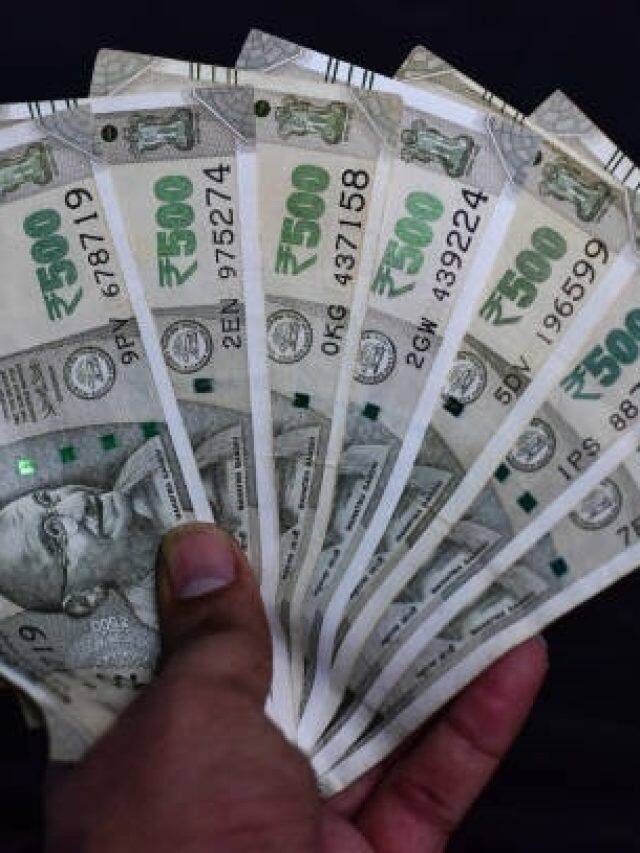 હોળી પહેલા કરો આ 3 ઉપાય, તમારી તિજોરી પૈસાથી ઉભરાશે