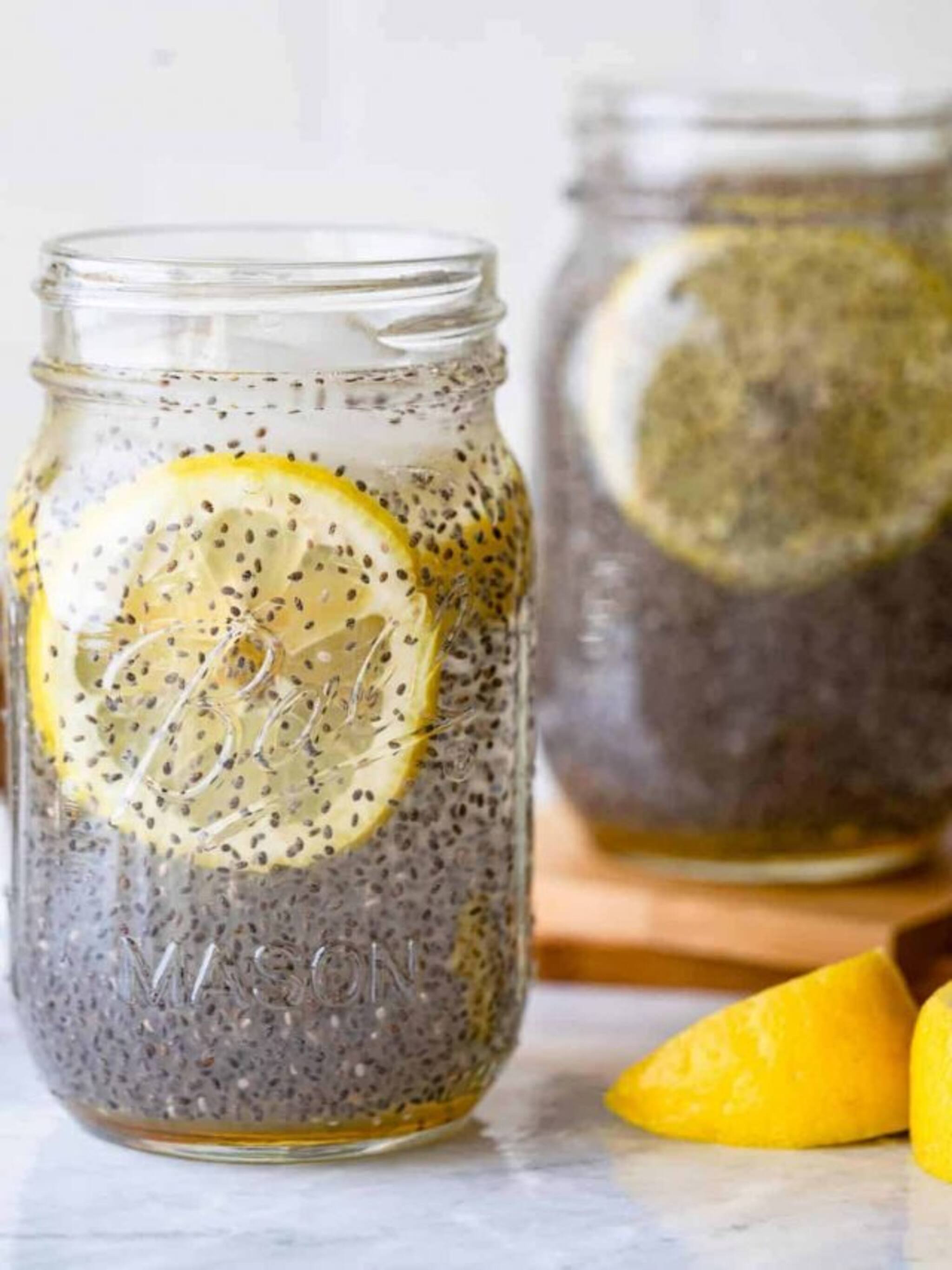 या 10 पद्धतीने खा चिया सीड्स, आरोग्याला होईल जास्त फायदा!