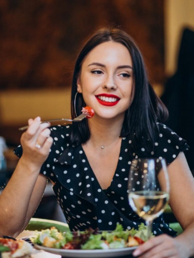 Eat Well: 10 food habits that you must follow in your 20s