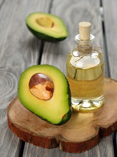 5 home masks for shiny, strong hair