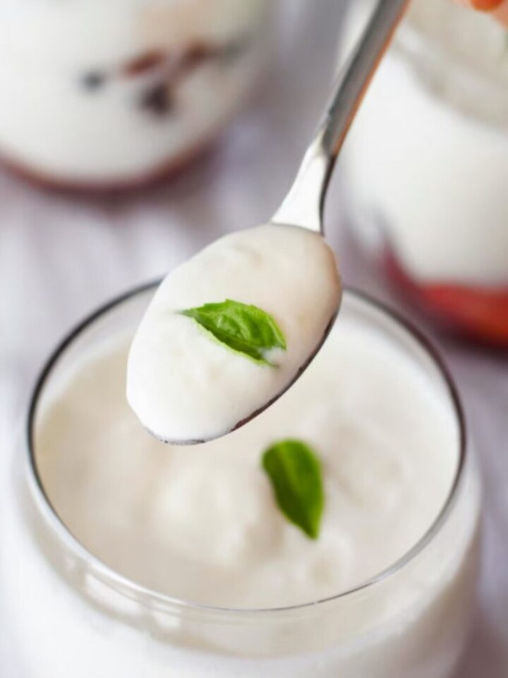 10 reasons why yoghurt is the ideal summer snack
