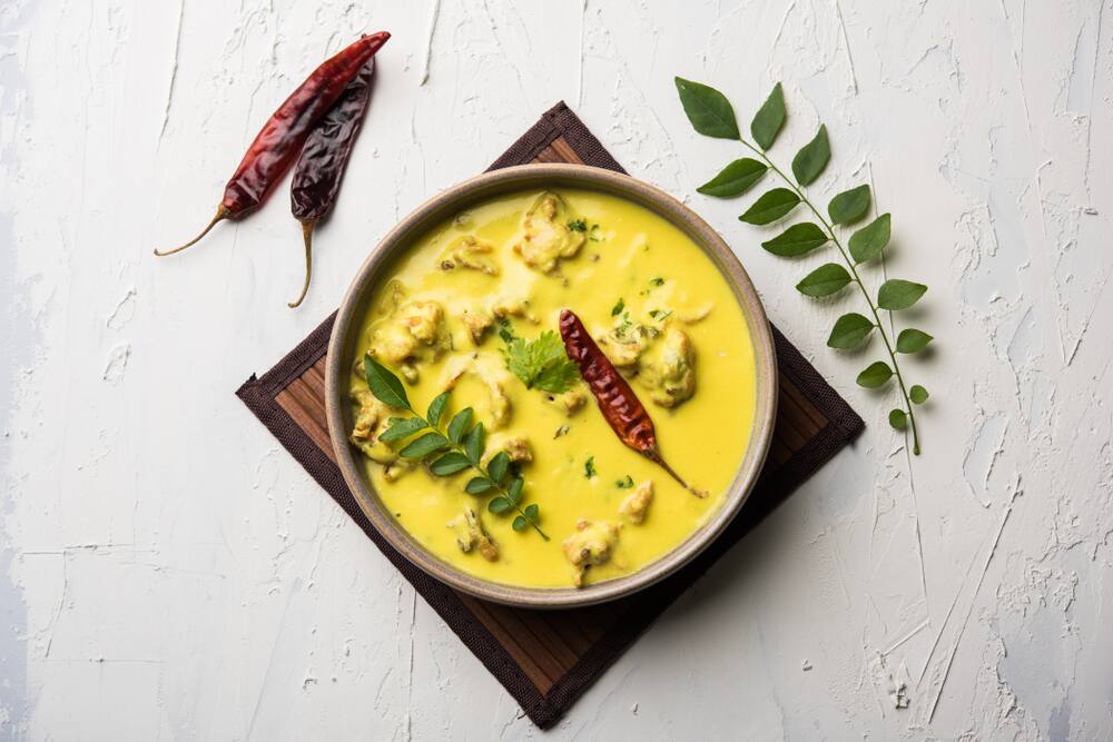 Drumstick Leaves Kadhi Pakora Recipe - Moringa Kadhi Pakora