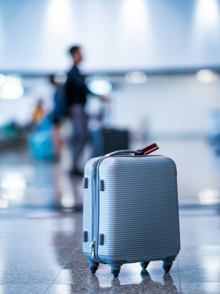 10 tips to fit your luggage within airlines weight limit of 15 kg