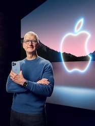The Apple insiders who could succeed Tim Cook