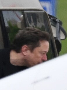 Tesla clears key China assisted-driving hurdle with Baidu deal