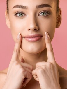 7 harmful ingredients you must avoid in your lipstick, lip balm