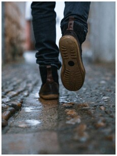 6 easy ways to get to 10,000 steps everyday