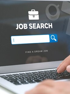 Top 10 Job Hunting Tips for College Graduates