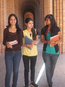 Top 5 Engineering Entrance Exams Beyond IIT JEE