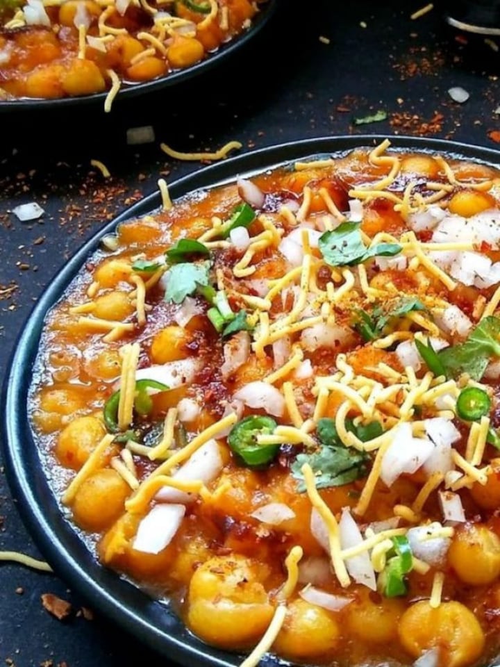Chaat ka mazza ghar pe! 10 Indian street foods you can easily make at home