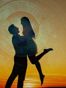 8 Zodiac Signs That Love with All Their Heart