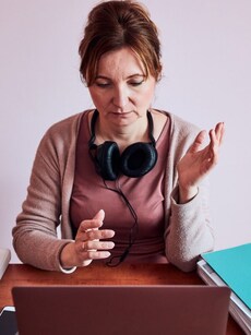 5 Benefits And Drawbacks Of Remote Working For Employees