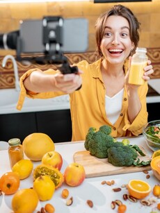 8 Side Hustle Ideas for Earning More with a Full-Time Job