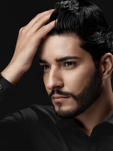 9 best essential oils to get rid of dandruff