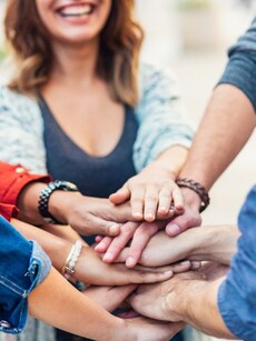 10 thoughtful gift ideas for friends to let them know you love them