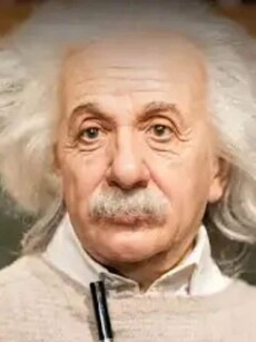 Top 10 Facts About Einstein&rsquo;s Equation E=mc&sup2;