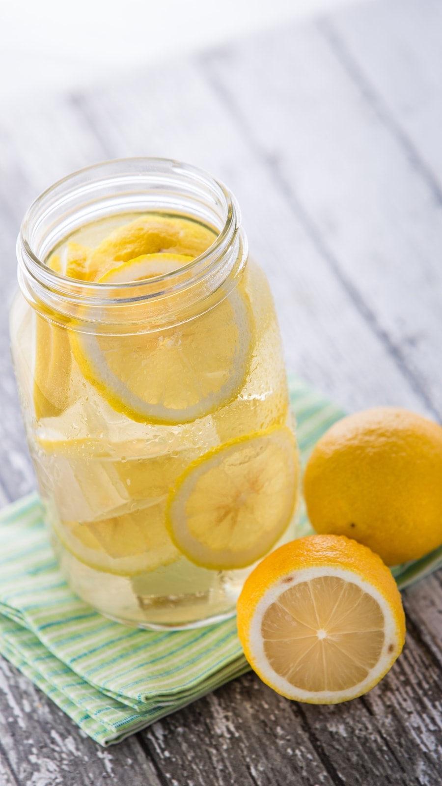 benefits of lemon honey water in morning