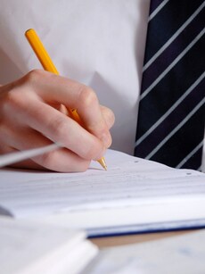 7 Bizarre Study Tools You Won&rsquo;t Believe Can Help You Ace Exams