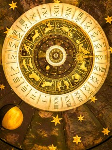 Best Money-Saving Tips for You, Based on Your Zodiac Sign