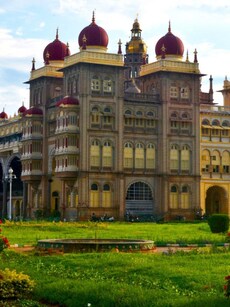 Anand Mahindra-Inspired Hidden Travel Gems Around Mysore Palace