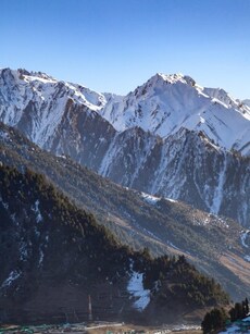 Top 10 Enchanting Hill Stations in India for Your Next Escape