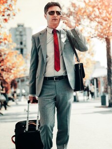 10 Best Jobs That Allow You to Travel in India