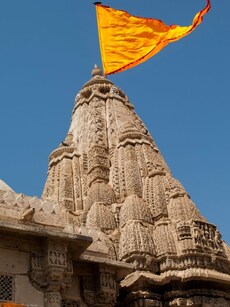 Top 10 Sacred Sites Dedicated to Lord Krishna in Gujarat