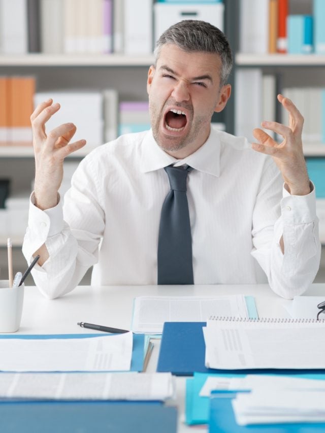 How to Control Your Anger at the Workplace: 8 Quick Tips