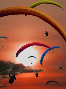 10 Thrilling Adventure Sport Destinations in India