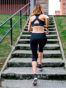 10 surprising health benefits of climbing stairs daily