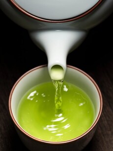 12 ways green tea can do wonders to your skin and how to use it