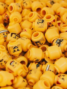 10 most popular emojis in the world