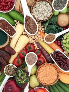 Superfood breakfasts: Keep gut healthy with these high-fibre foods