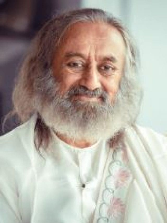 Gurudev Sri Sri Ravi Shankar’s Inspiring Quotes On Independence